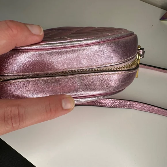 Michael Kors Vivanne Canteen Crossbody in Metallic Pink EUC - Picture 5 of 13
